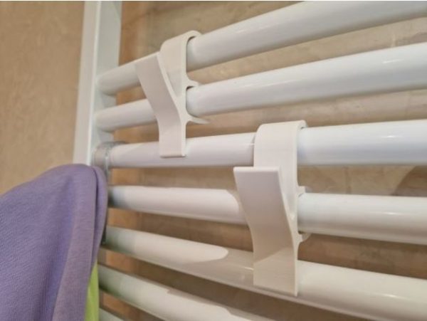 Ophanghaak / houder voor badkamerradiator - Kleding en handdoeken